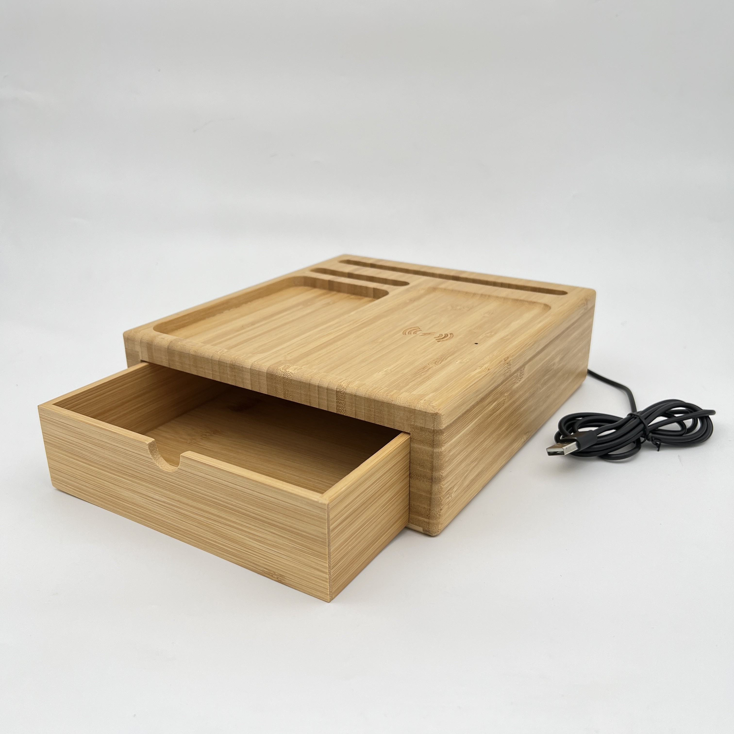 Carregador sem fio de bambu de madeira 10W com organizador de mesa para quarto 