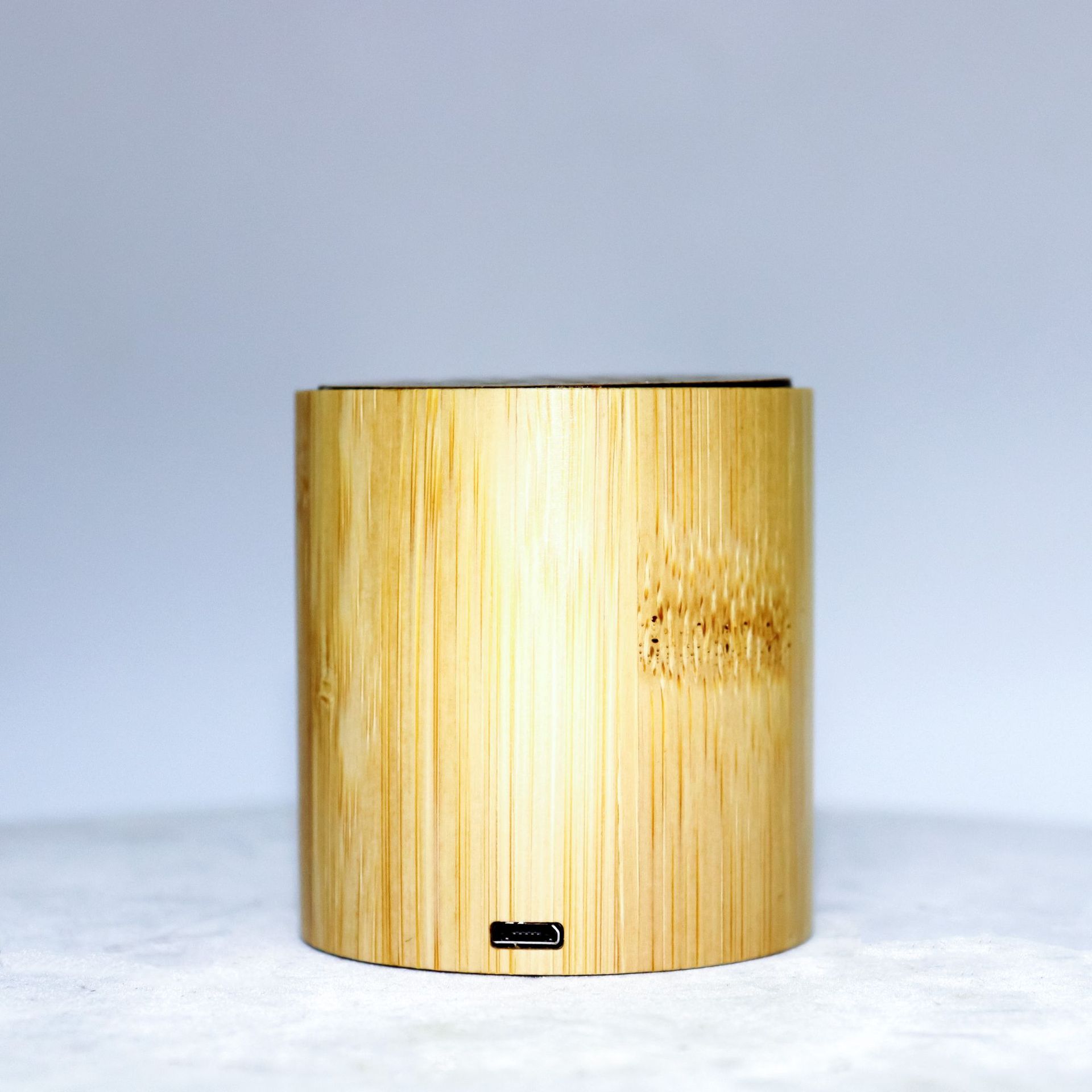 Alto-falante Bluetooth 3W redondo sem fio Portbale Bamboo por atacado